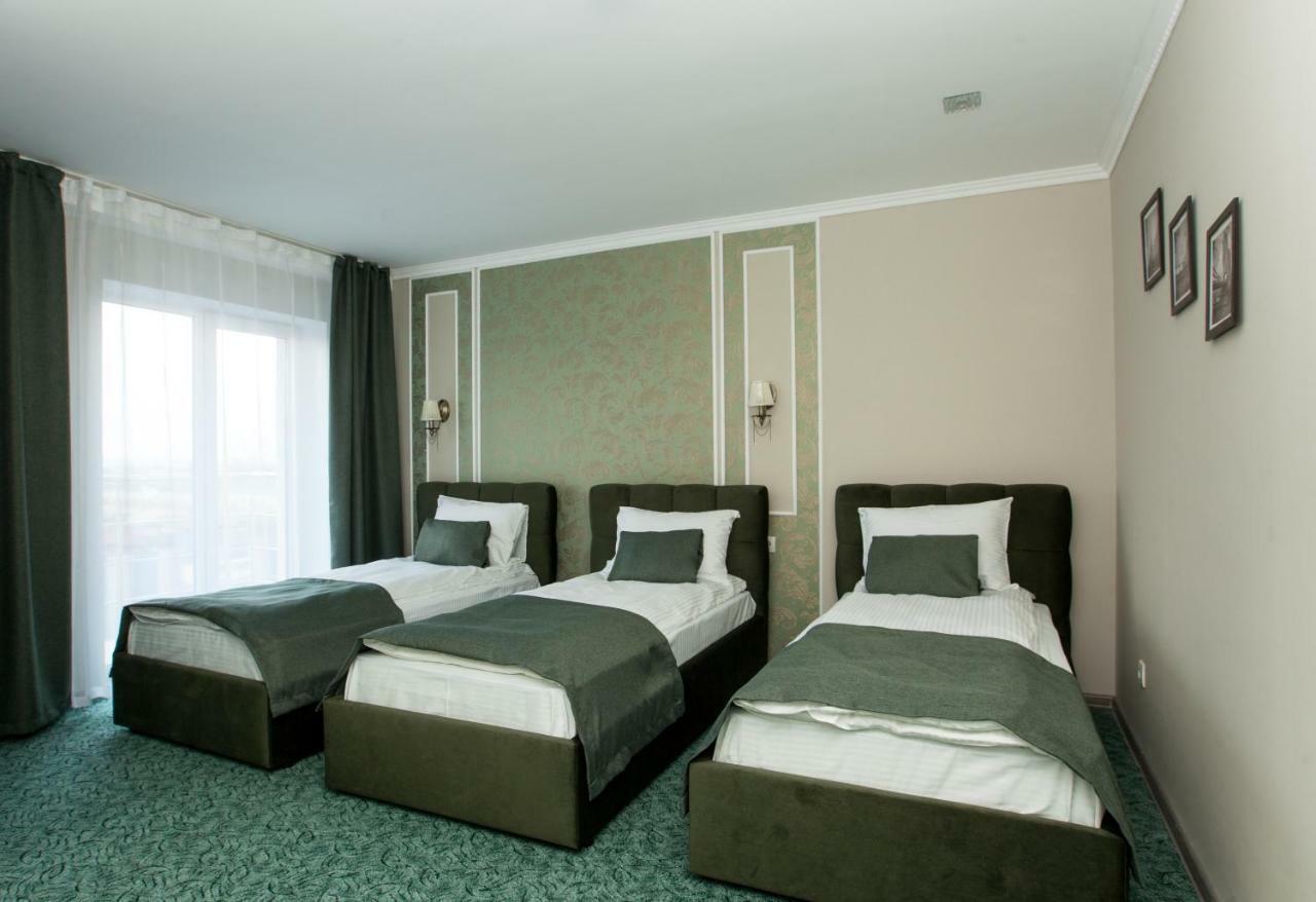 Mon Ami Hotel 이바노프란키우스크 외부 사진