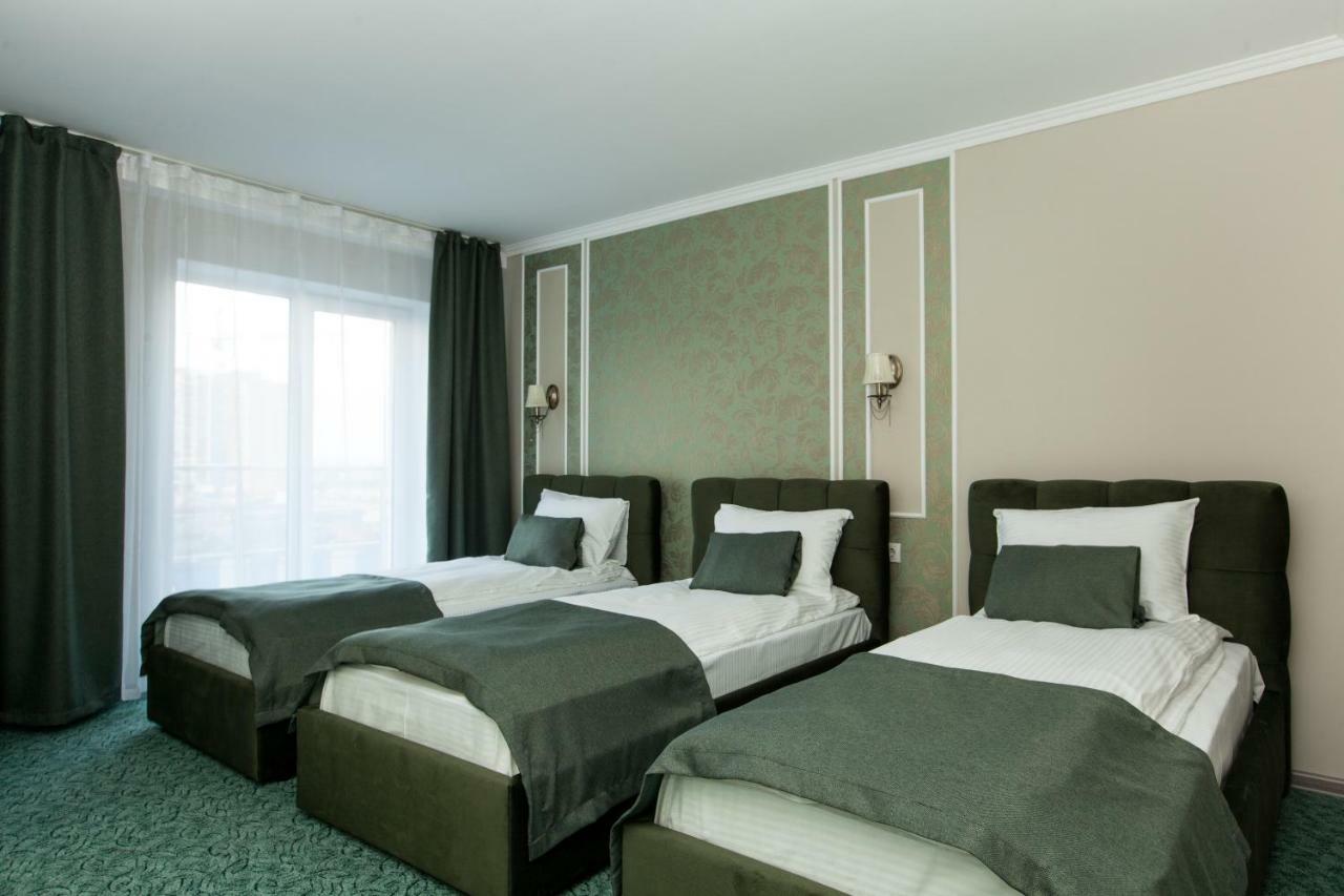 Mon Ami Hotel 이바노프란키우스크 외부 사진