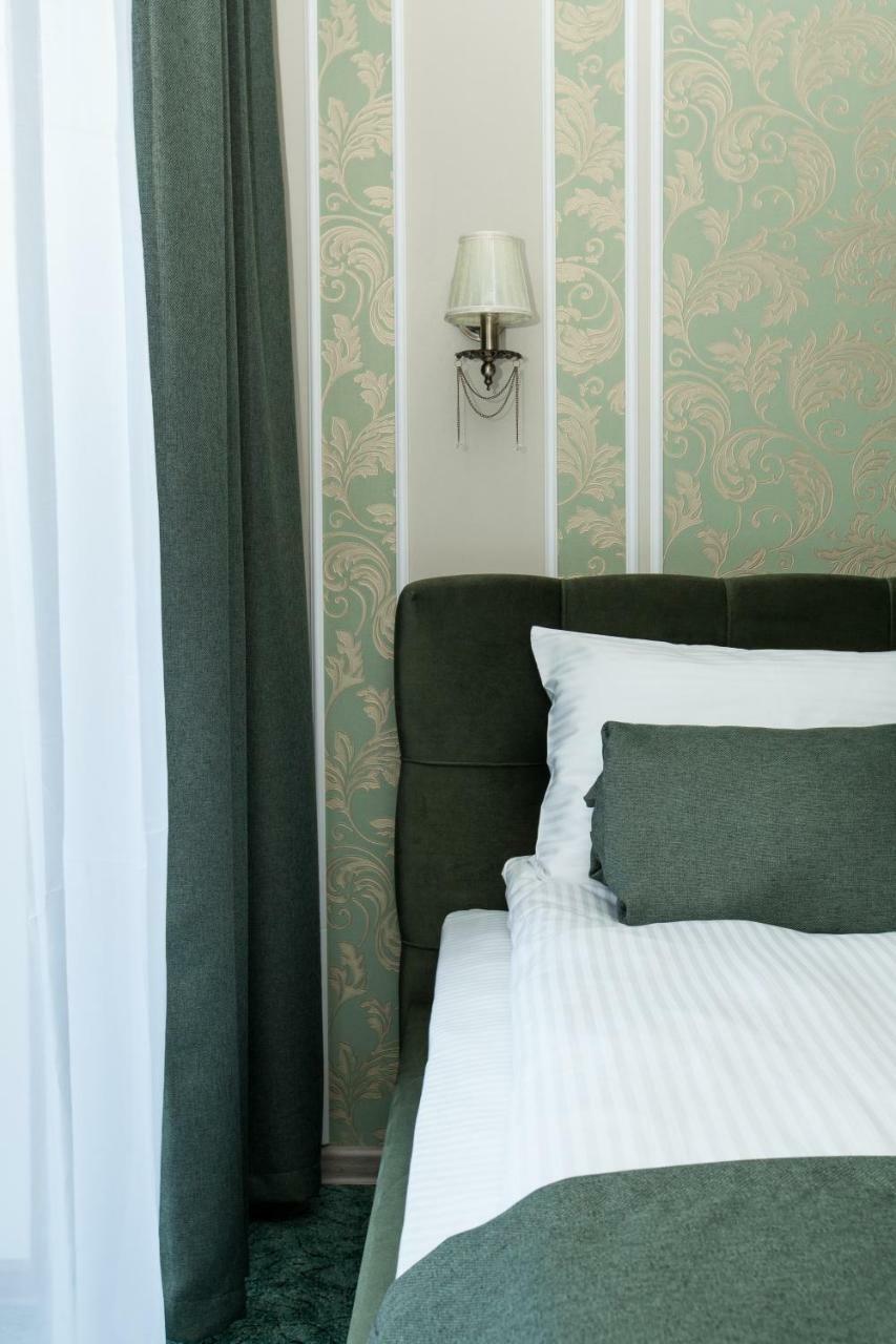 Mon Ami Hotel 이바노프란키우스크 외부 사진