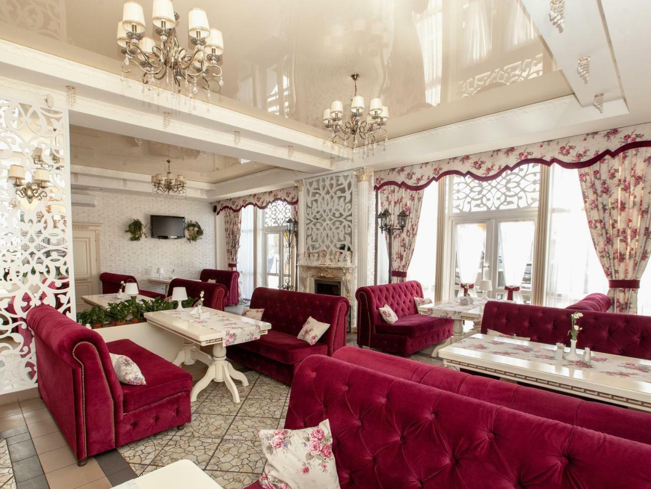 Mon Ami Hotel 이바노프란키우스크 외부 사진
